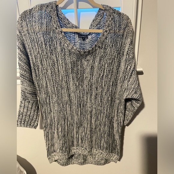 Express size medium top bundle - Picture 6 of 9